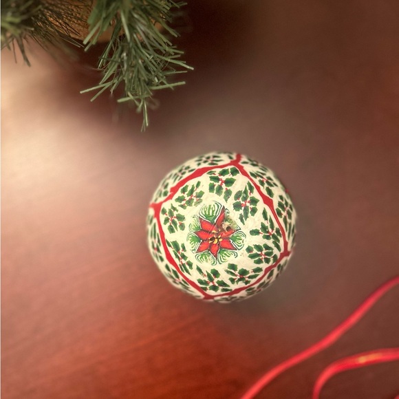 *NEVER USED* Vintage Ribbon Holly Poinsettia Glowing Christmas Candle - Picture 5 of 7